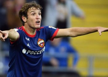 «Валенсия» готова отказаться от попыток подписать Фернандеса