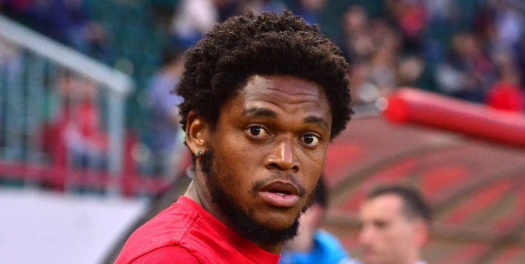 Луис Адриано