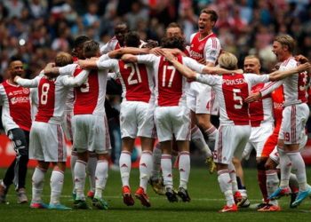 «Аякс», «Зальцбург», «Бенфика». Еще 7 команд в 4 раунде квалификации Лиги чемпионов