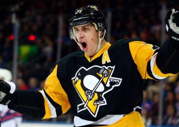 Малкин, Кузнецов и Барков — в топ-20 центральных нападающих по версии НХЛ