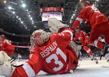 «Спартак» упустил победу над «Динамо Мн», сборная России обыграла «Куньлунь»