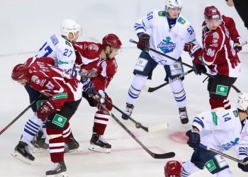 «Адмирал» в очередной раз дома проиграл рижскому «Динамо»