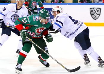 «Ак Барс» добыл первую победу сезона, переиграв минское «Динамо»