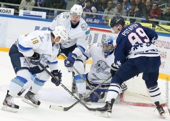 Две шайбы «Барыса» в пустые ворота помогли нанести второе поражение «Торпедо»