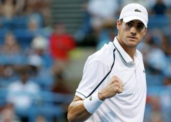 26 эйсов не помогли Джону Изнеру переиграть Дель Потро в 1/4 финала US Open