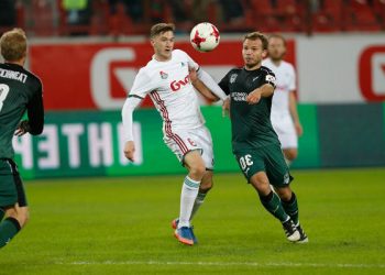 «Локомотив» опять пропускает в добавленное время и уступает «Краснодару»