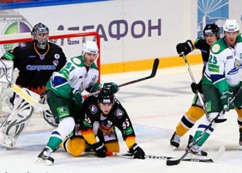 Шайбы Бурдасова в концовке и овертайме принесли «Салавату» победу над «Северсталью»