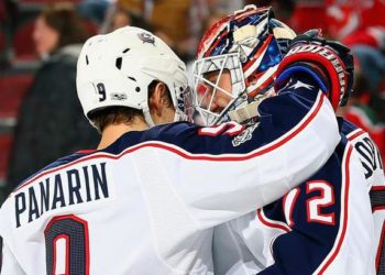 Бобровский пропустил всего 1 шайбу, но его «Коламбус» уступил «Детройту»