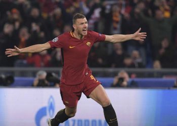 Хет-трик Джеко помог «Роме» разгромить «Викторию»