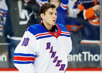 36 сейвов Георгиева помогли «Рейнджерс» переиграть «Флориду»