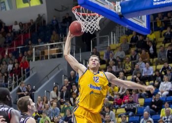 «Химки» продлевают победную серию, крупно переиграв «Енисей»