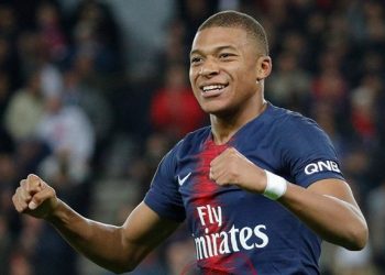 ПСЖ разгромил «Лион». Мбаппе забил 4 гола за 13 минут