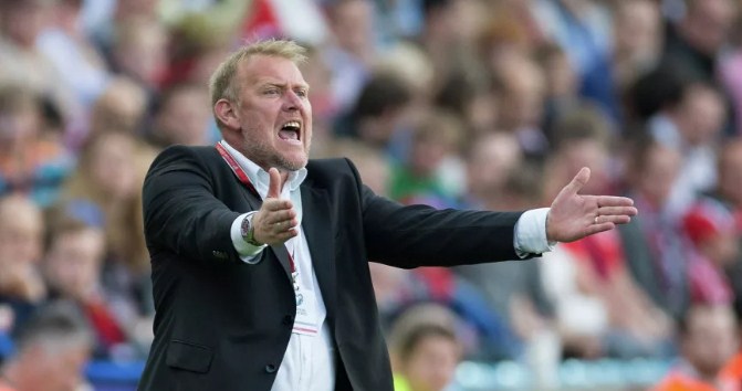 Роберт Просинечки