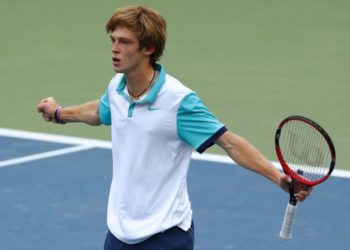 Андрей Рублев вышел в финал квалификации турнира в Вене, обыграв Мидлера