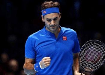 Федерер обыграл Андерсона. Оба теннисиста выходят в 1/2 финала Итогового турнира