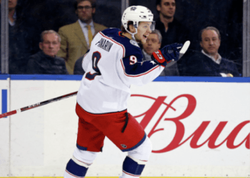 3 ассиста Панарина и 30 сейвов Бобровского помогли «Коламбусу» победить «Каролину»