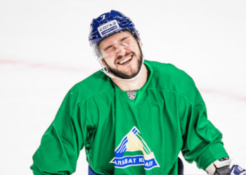 Дубль Паршина помог «Торпедо» победить «Салават» в матче соседей по таблице