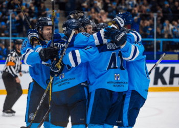 «Сибирь» впервые за 5 лет сумела победить московское «Динамо»