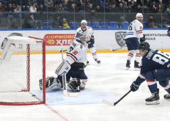 Дубль Ильина помог «Торпедо» уверенно переиграть «Слован»