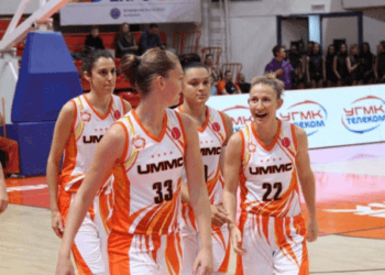 УГМК разгромил «Прагу» в матче лидеров группы А женской Евролиги