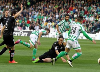 Прогноз Бетис — Расинг (6 декабря 2018), ставки и коэффициенты