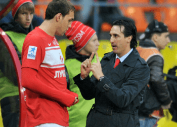 Унай Эмери в книге рассказал, как Дзюба и Карпин вытесняли его из «Спартака»