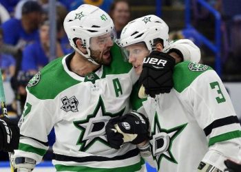 Шайба Радулова в овертайме принесла «Далласу» победу над «Миннесотой»