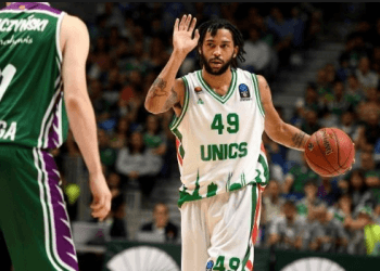 УНИКС удержал лидерство в Еврокубке, обыграв «Уникаху»