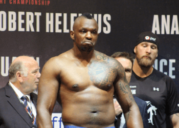 Уайт: Сказал Поветкину, что буду драться с ним. Он сказал, что подерется со мной