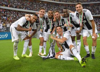 Гол Роналду принес «Ювентусу» Суперкубок Италии в матче с «Миланом»