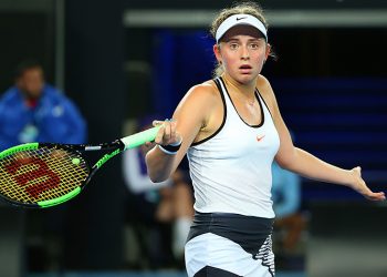 Прогноз Остапенко — Младенович (29 января 2019), ставки и коэффициенты