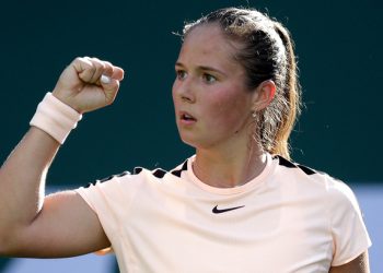 Прогноз Касаткина — Шарапова (30 января 2019), ставки и коэффициенты