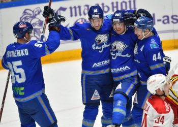 «Барыс» досрочно победил в Дивизионе Чернышова, по буллитам проиграв «Авангарду»