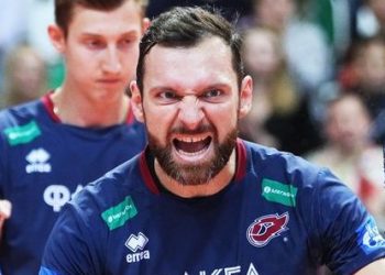 «Факел» в пяти партиях одолел московское «Динамо», нанеся сопернику третье поражение кряду