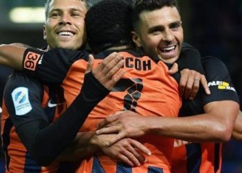 Прогноз Шахтер — Айнтрахт (14 февраля 2019), ставки и коэффициенты