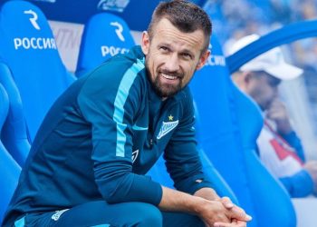 «Зенит» посмеялся над «Челси» в «Твиттере» за трансферные планы клуба