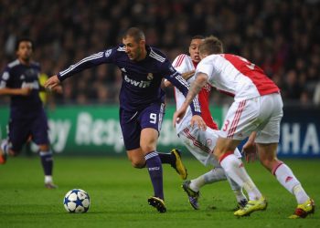 Прогноз ПСЖ — Манчестер Юнайтед (6 марта 2019), ставки и коэффициенты