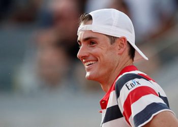 Прогноз Джон Изнер — Роберто Баутиста-Агут (27 марта 2019), ставки и коэффициенты