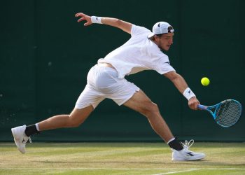 Прогноз Ян-Леннард Штруфф — Маттео Берреттини (15 июня 2019), ставки и коэффициенты