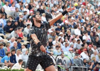 Прогноз Доминик Тим — Карен Хачанов (5 июня 2019), ставки и коэффициенты