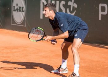 Прогноз Сальваторе Карузо — Томми Робредо (15 июля 2019), ставки и коэффициенты