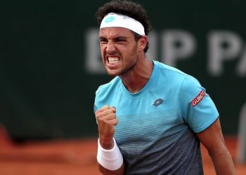 Прогноз Марко Чеккинато — Федерико Дельбонис (23 июля 2019), ставки и коэффициенты