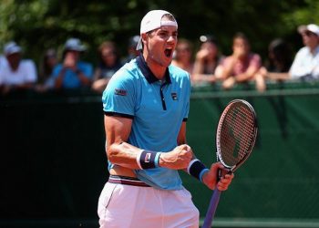 Прогноз Джон Изнер — Хуберт Гуркач (31 июля 2019), ставки и коэффициенты