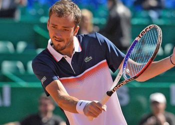 Прогноз Даниил Медведев – Бьорн Фратанджело (31 июля 2019), ставки и коэффициенты