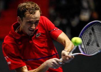 Прогноз Даниил Медведев — Вашек Поспишил (10 октября 2019), ставки и коэффициенты