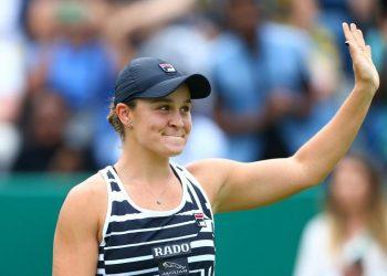 Прогноз Эшли Барти — Кристина Младенович (10 ноября 2019), ставки и коэффициенты