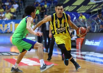 Прогноз Фенербахче – Тофаш (15 марта 2020), ставки и коэффициенты