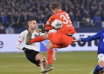 Прогноз Айнтрахт — Шальке-04 (17 июня 2020), ставки и коэффициенты