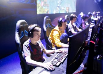 Прогноз Ninjas in Pyjamas — FlyToMoon (22 августа 2020), ставки и коэффициенты