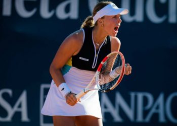 Прогноз Анетт Контавейт  – Петра Мартич ( 8 августа 2020), ставки и коэффициенты